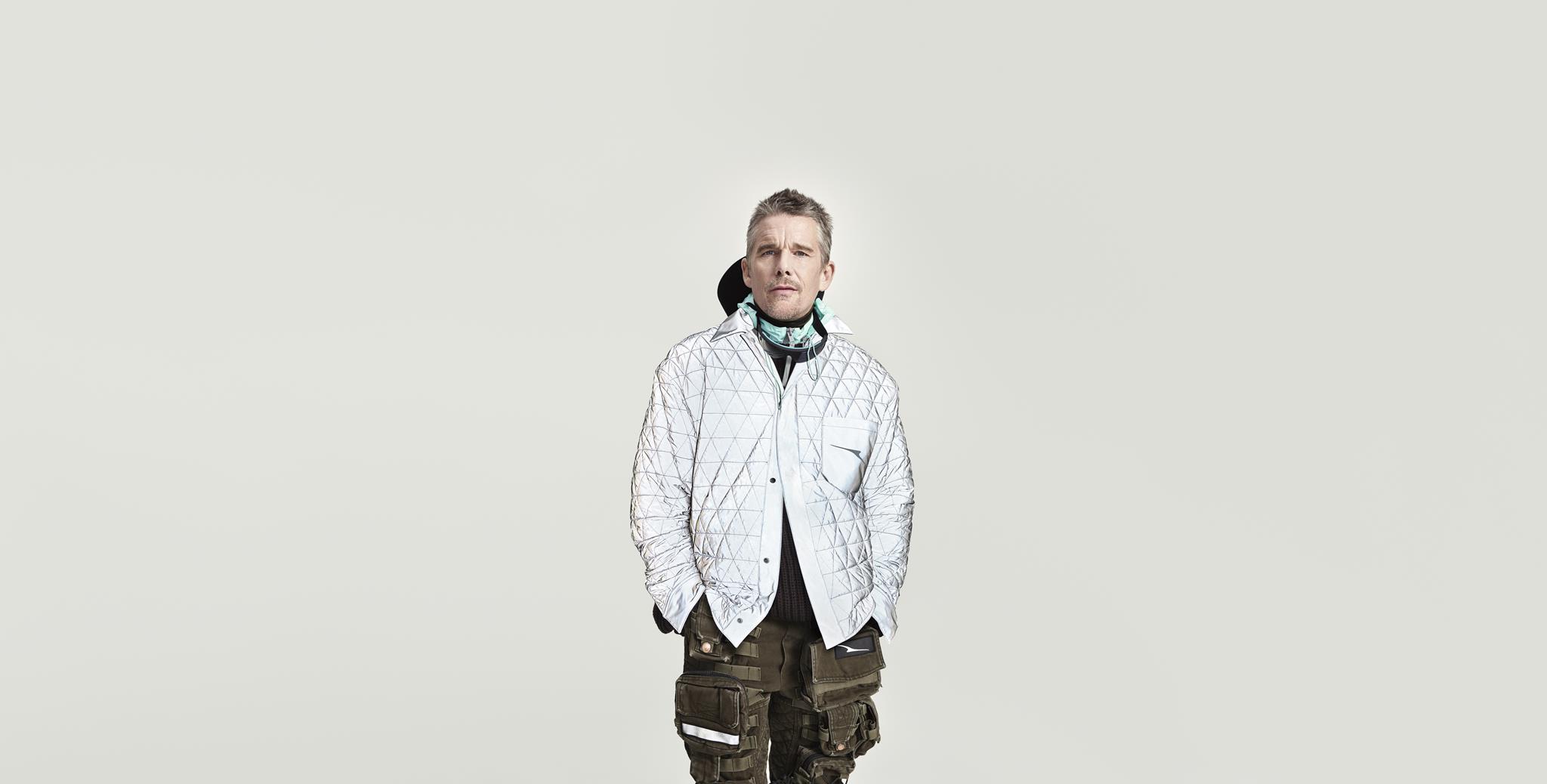 snow goose capsule collection canada goose testimonial ethan hawke attore attivista (1)