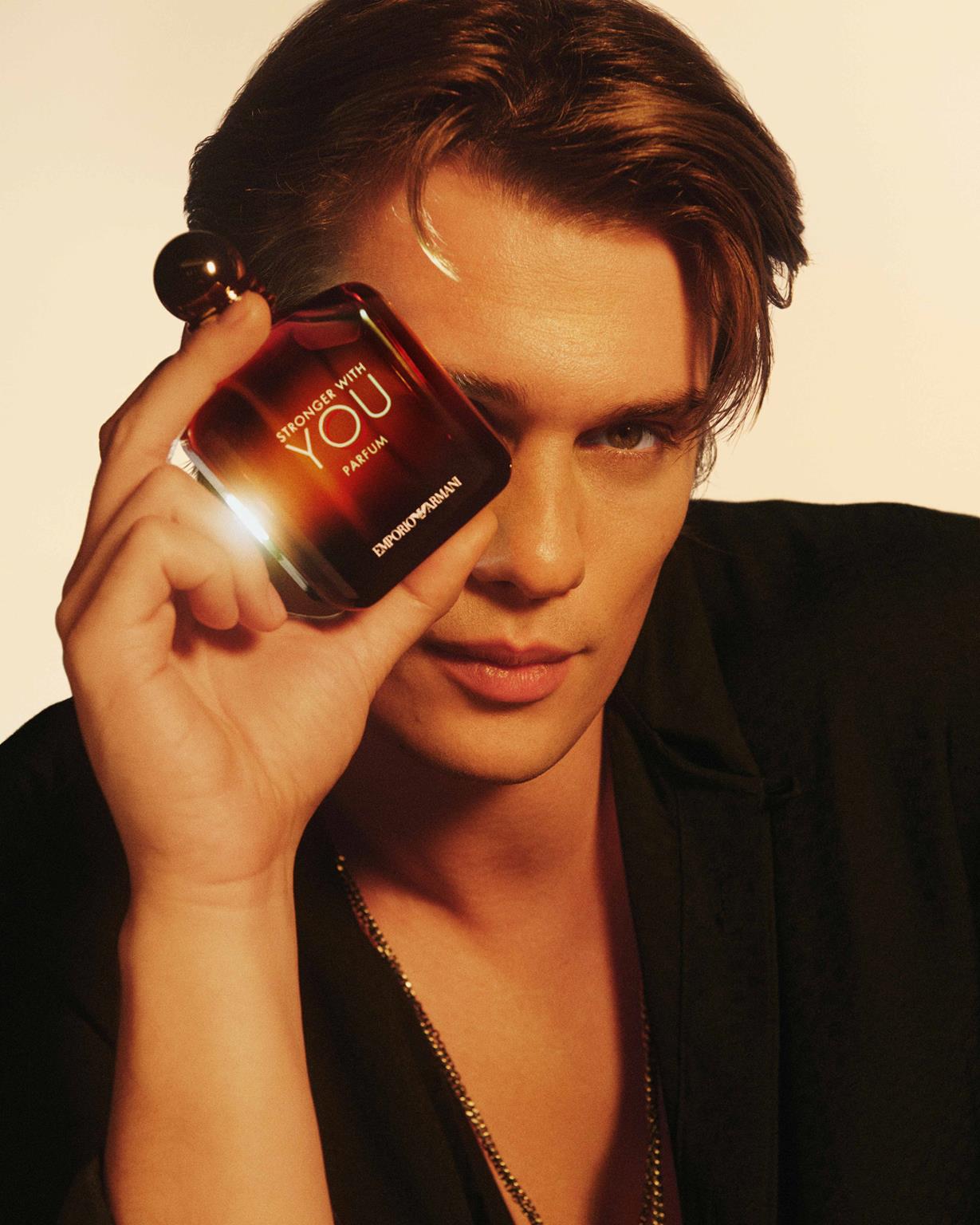 nicholas galitzine ambasciatore testimonial nuovo profumo emporio armani (2)