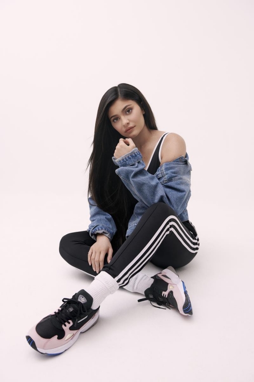 adidas kylie jenner scarpe